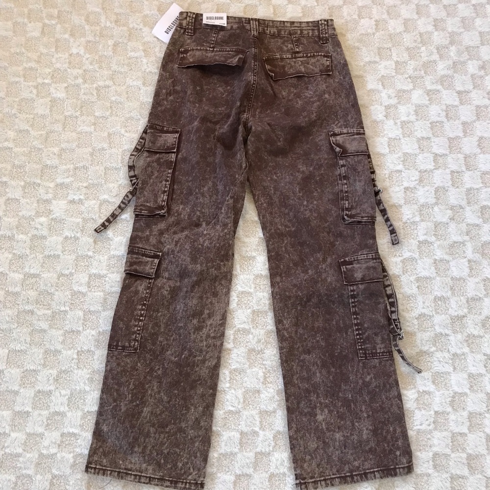 Disclosure NWOT Cargo Light Brown Wide Leg Jeans - Picture 2 of 8